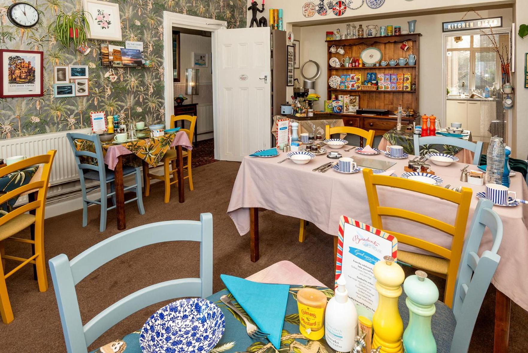 The Broadwater Guest House モアカム エクステリア 写真